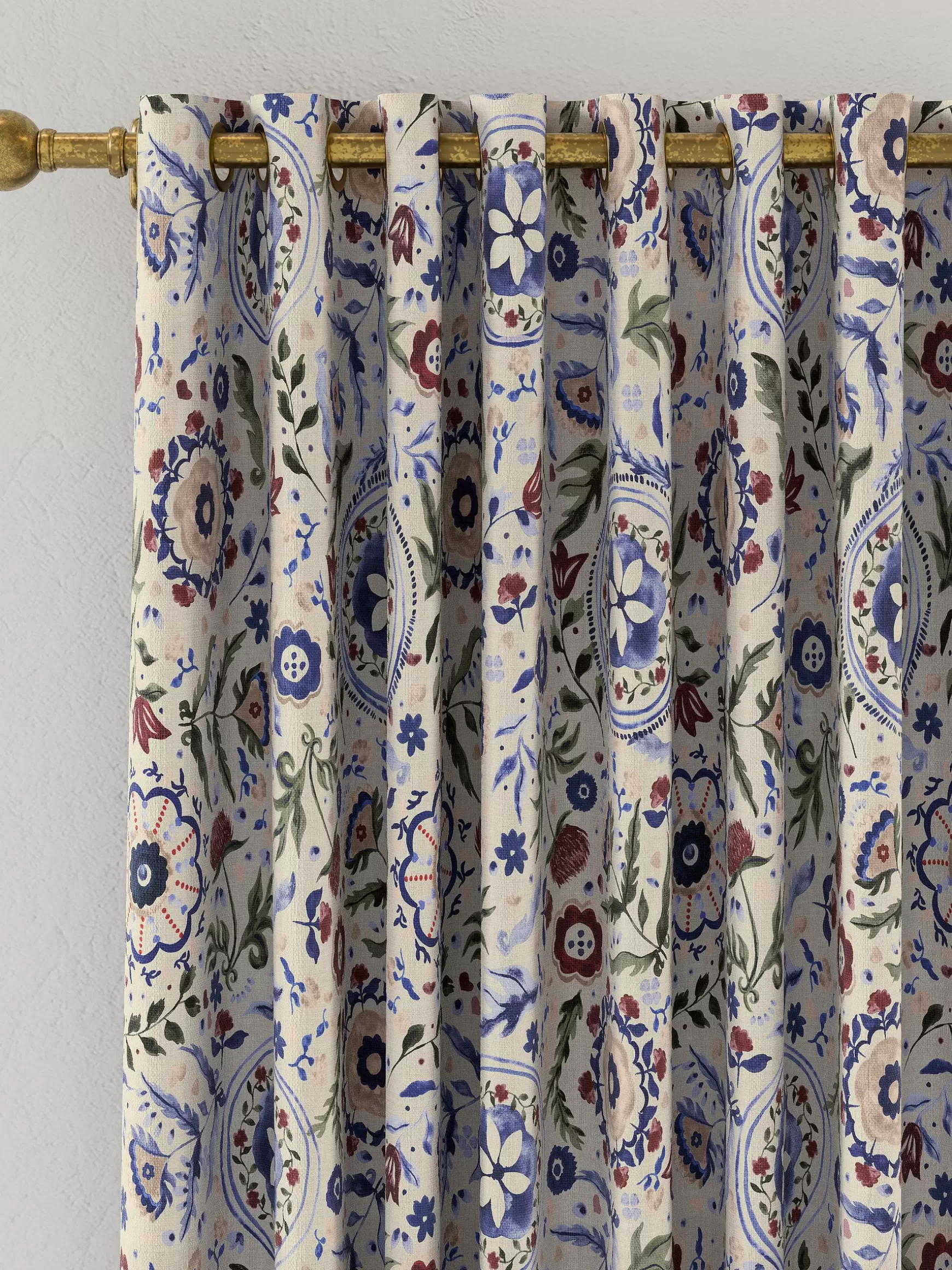 Festival Flowers Set of 2 Cream Multi Blackout Eyelet Curtains^Joules Store