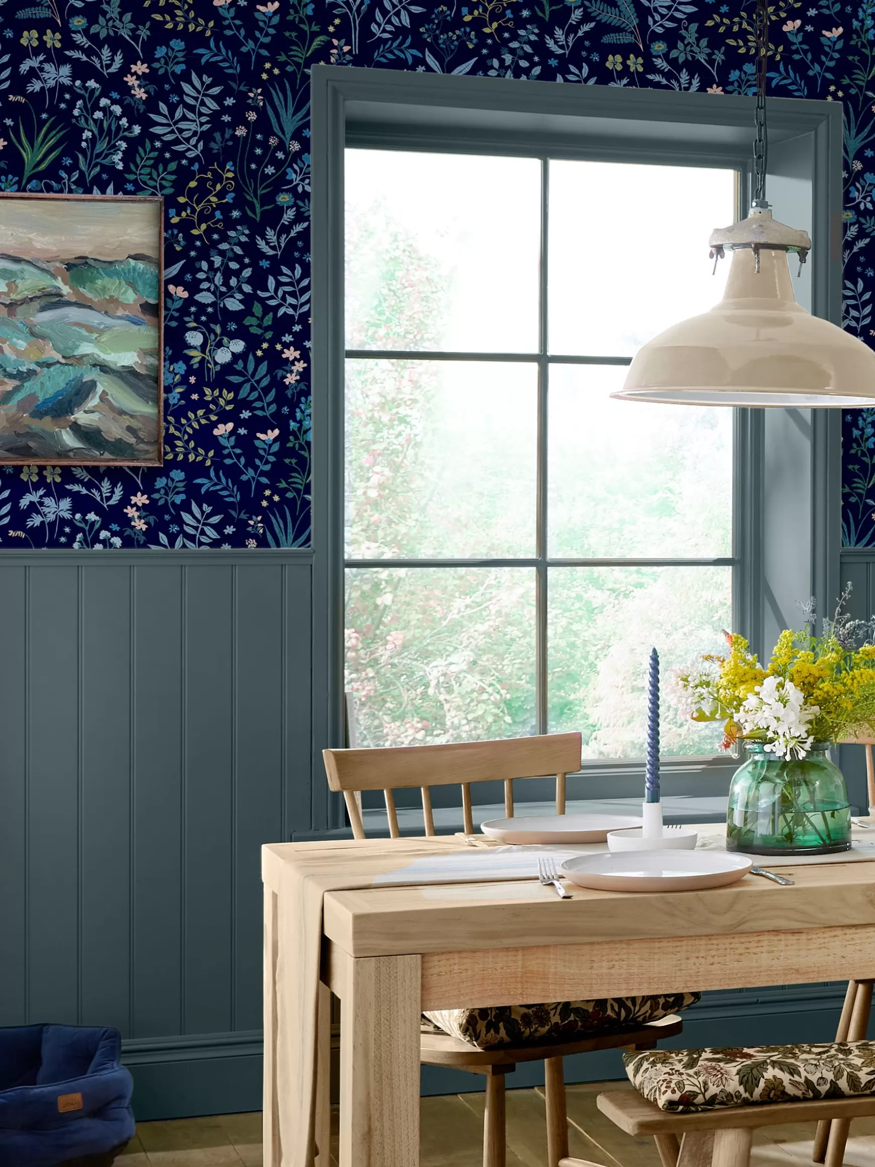Navy Blue Holcombe Floral 10M Wallpaper^Joules Hot